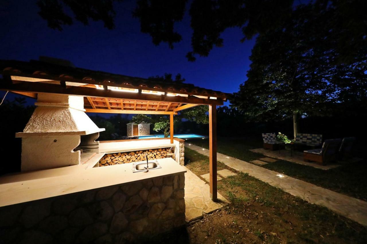 Easyliving House Near Zadar Villa โพเซดารเย ภายนอก รูปภาพ